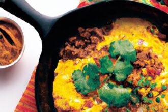 Savory Beef Machaca con Huevo: A Hearty Mexican Classic