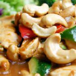 Savor Thai Cashew Chicken: A Flavorful Culinary Delight